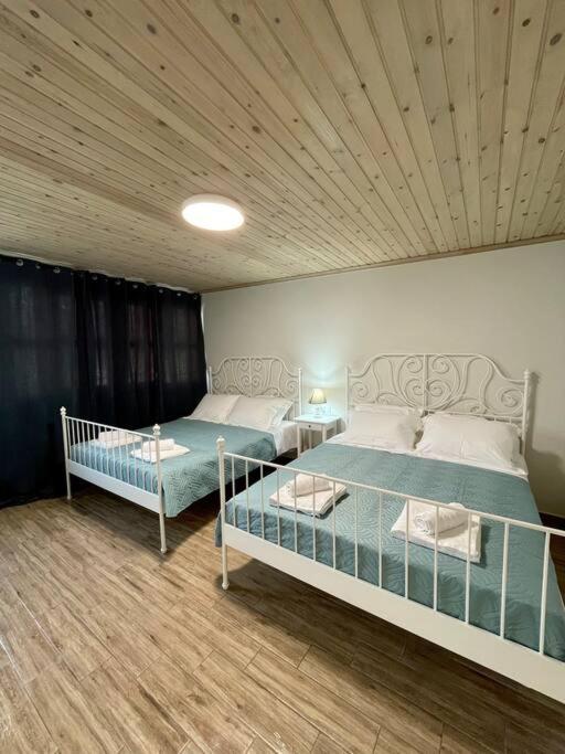 Villa Eftychia Serene Getaway With Hot Tub In A Quiet Location Kíssamos Exteriör bild